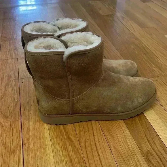 UGG W Cory II Bootie Size 11 in Tan/Cognac NEW Without box - Picture 4 of 10